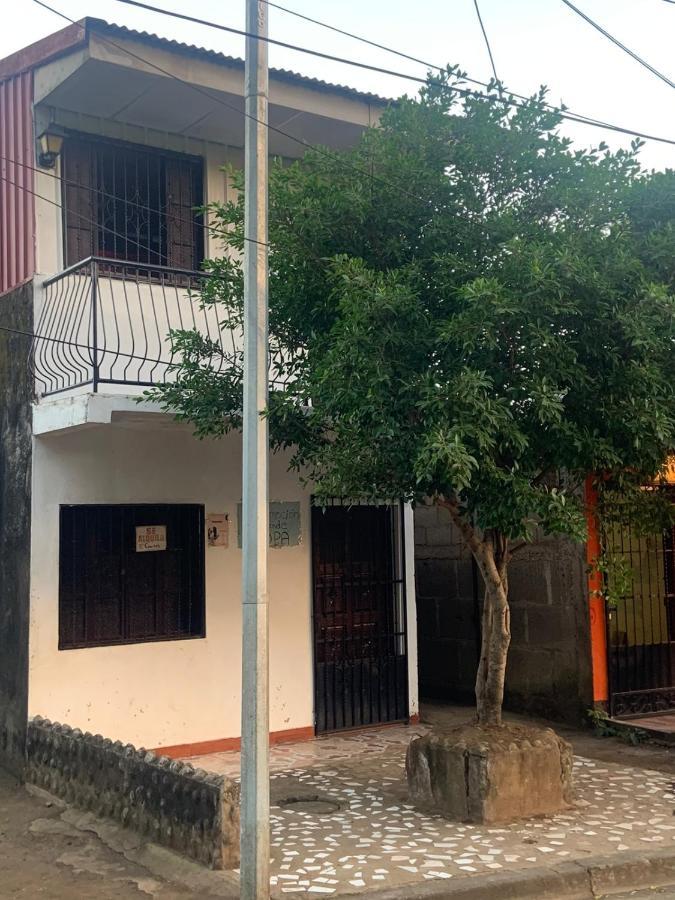 Hostel Casa Maria Масайя Екстер'єр фото